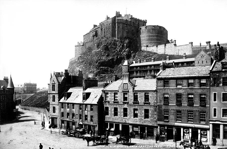 Edinburgh Castle Photograph by Lee Santa