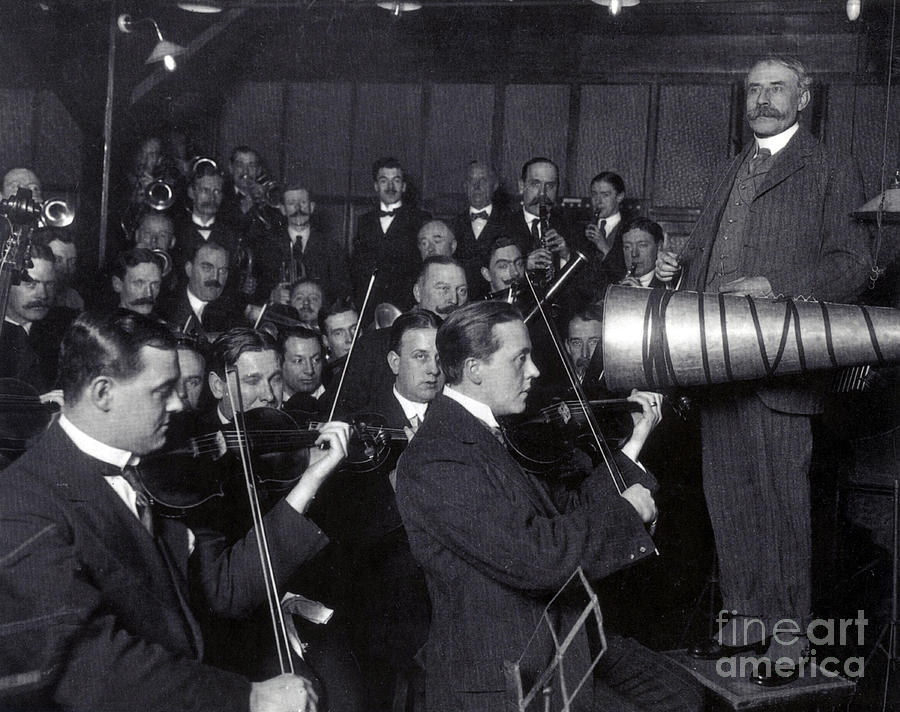 Edward Elgar Recording Session, 1914 Photograph by Science Source