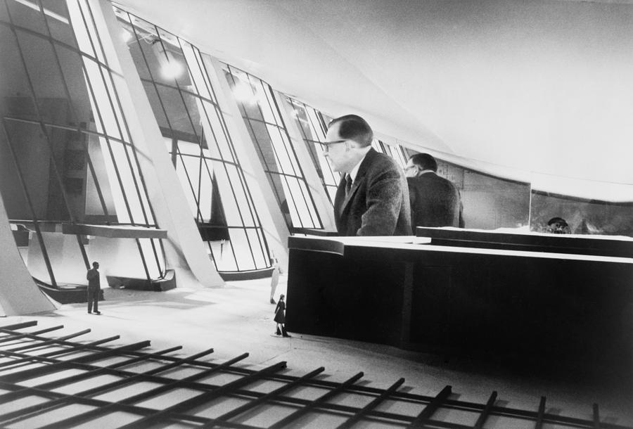 Architecture Photograph - Eero Saarinen 1910-1961, Finish by Everett