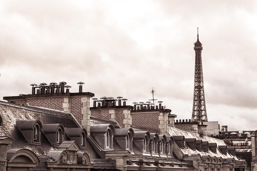 Eiffel Skyline Photograph