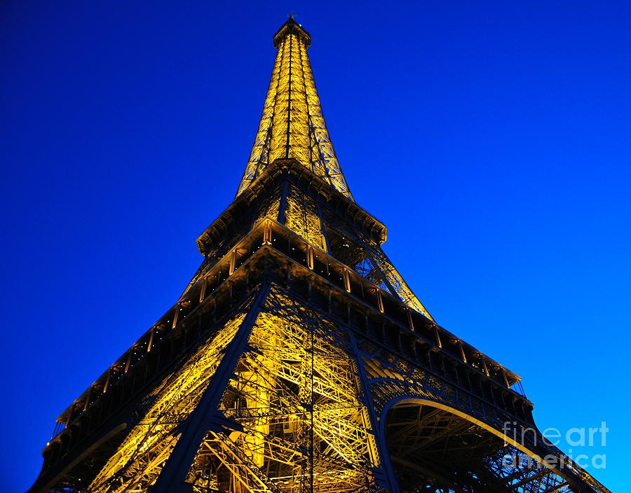 Eiffel Tower At Dusk Photograph By Akshay Thaker Fine Art America