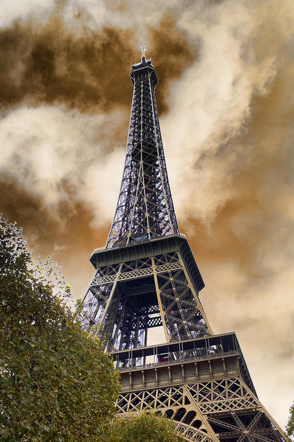 Eiffel Tower at Dusk Photograph by Hugh Smith