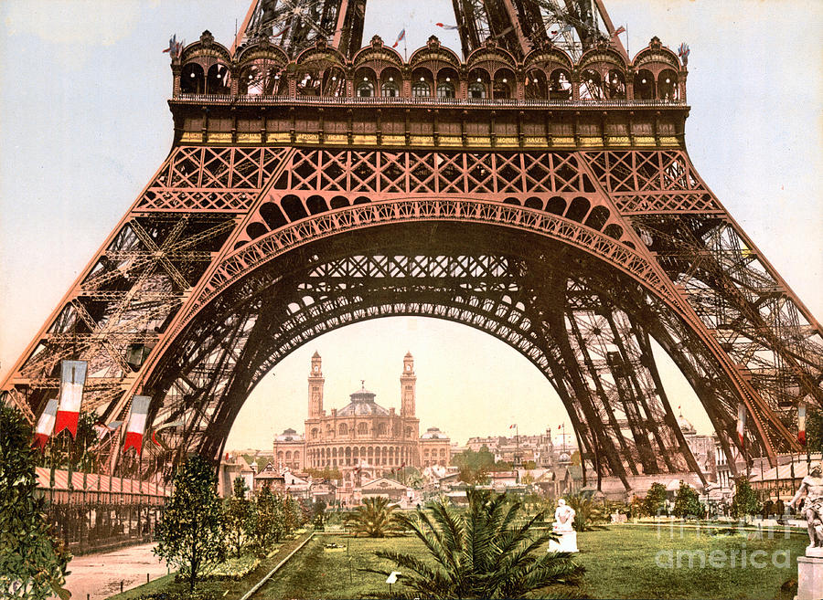 Eiffel Tower, Exposition Universelle Photograph by Science Source