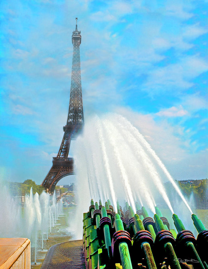 Paris Eiffel Tower From El Trocadero With Water Fountains Photograph by Dan Barba