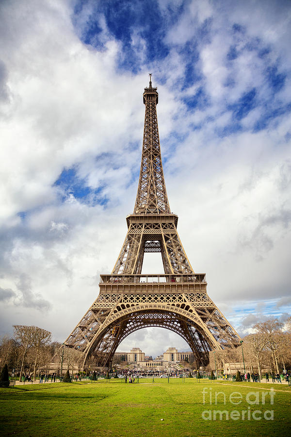 Eiffel Tower Photograph by Jane Rix