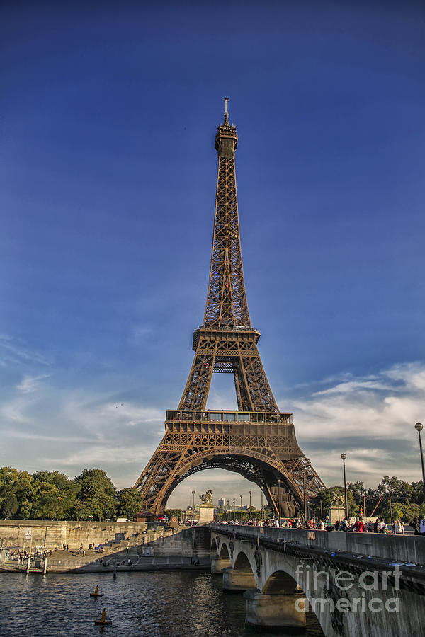 Eiffel tower  Photograph by Patricia Hofmeester