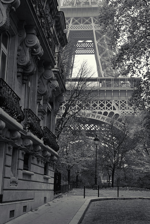 Eiffel Tower by Richard Goodrich Eiffel Tower by Richard Goodrich