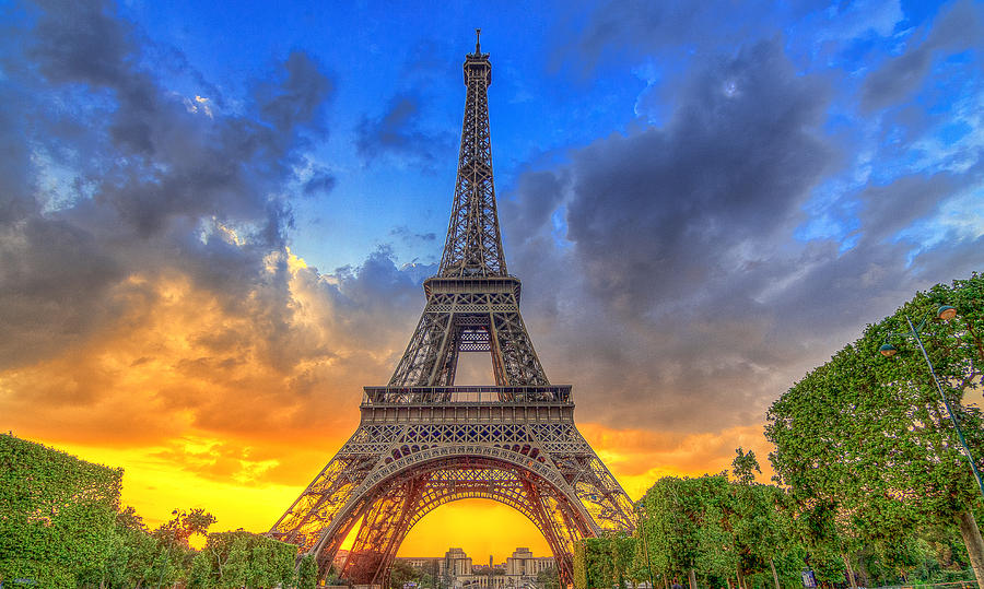 Paris Photograph - Eiffel Tower Sunset by Ryan Moyer