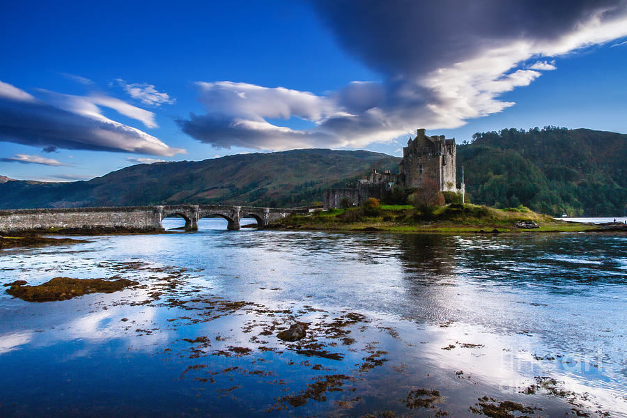 Eilan Donean Castlle Scotland Photograph By Rene' Keultjes