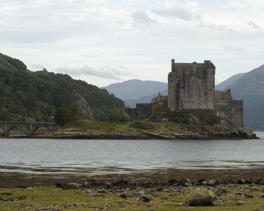 Eilean Donan Castle Photograph by Kenneth Campbell