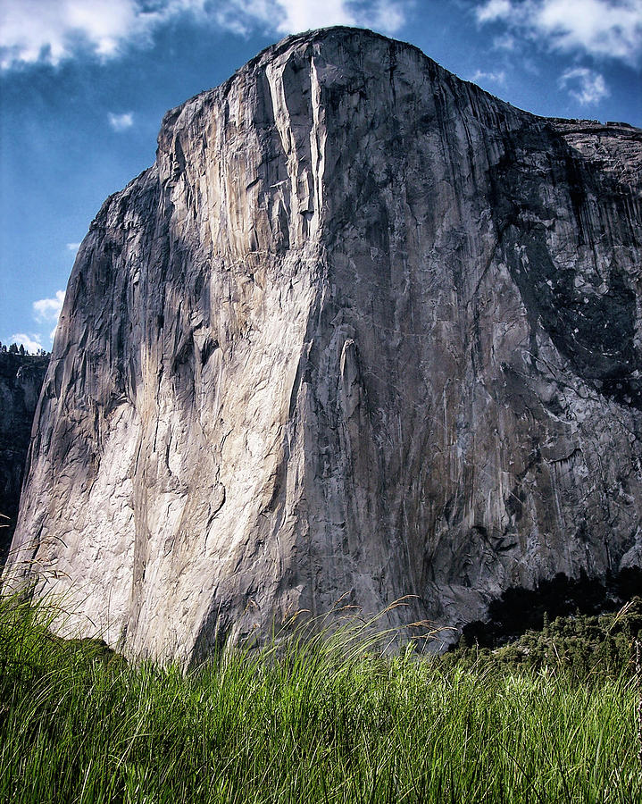 El Capitan Yosemite Valley Photograph by Lawrence Knutsson