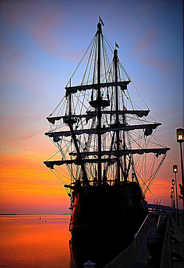 El Galeon at Sunrise Photograph by Suzanne DeGeorge