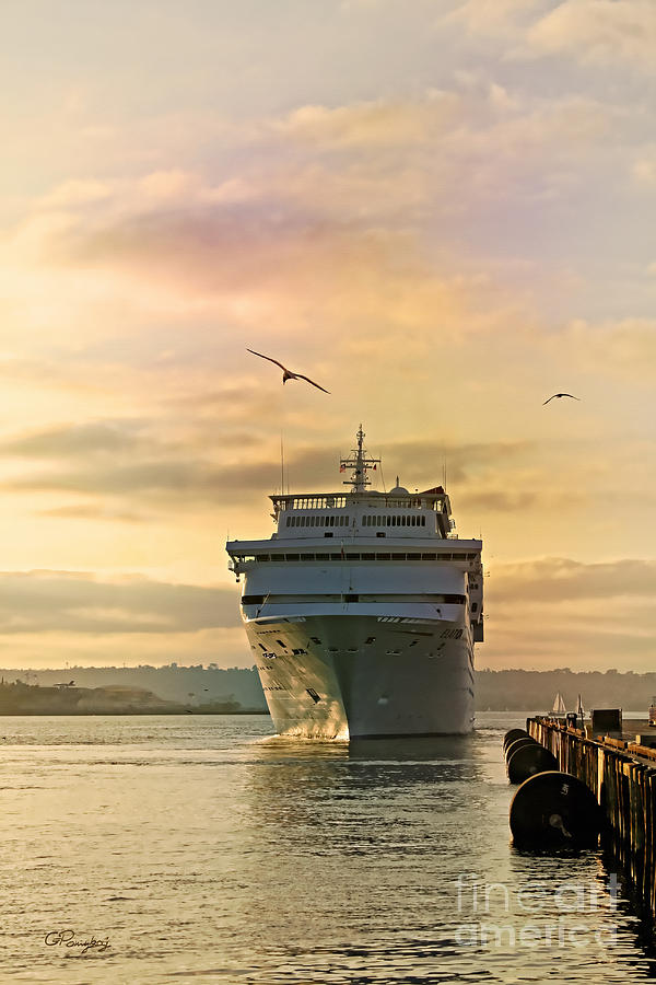 Elation - Leaving for a Cruise Photograph by Gabriele Pomykaj