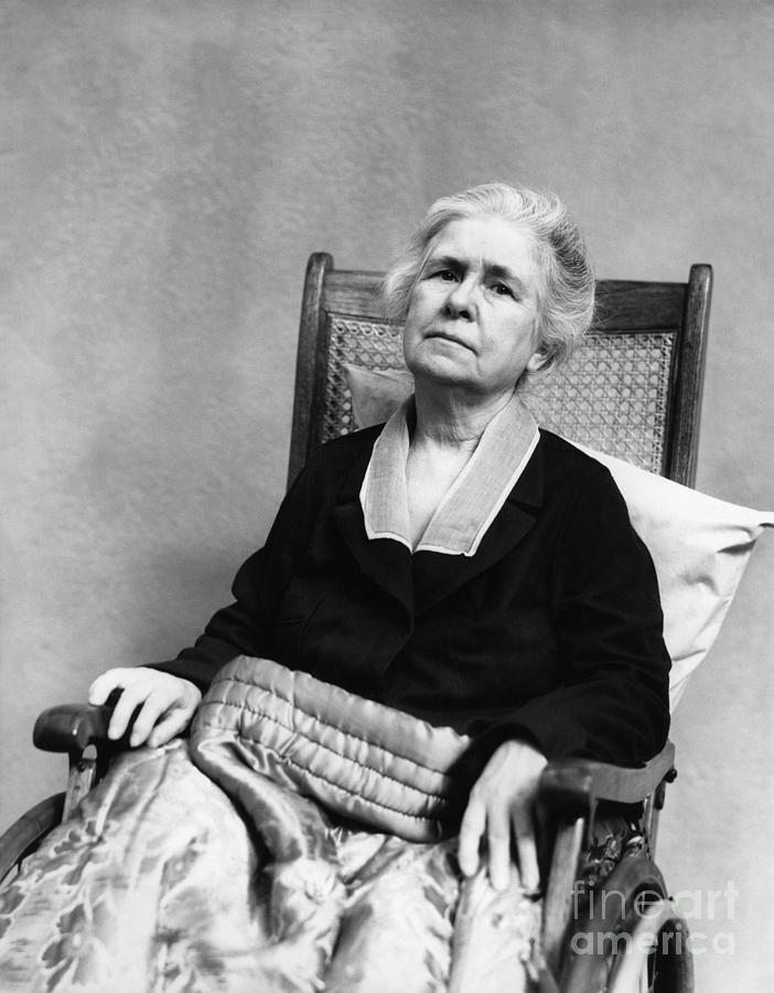 Elderly Woman In Wheelchair Photograph by H. Armstrong Roberts/ClassicStock