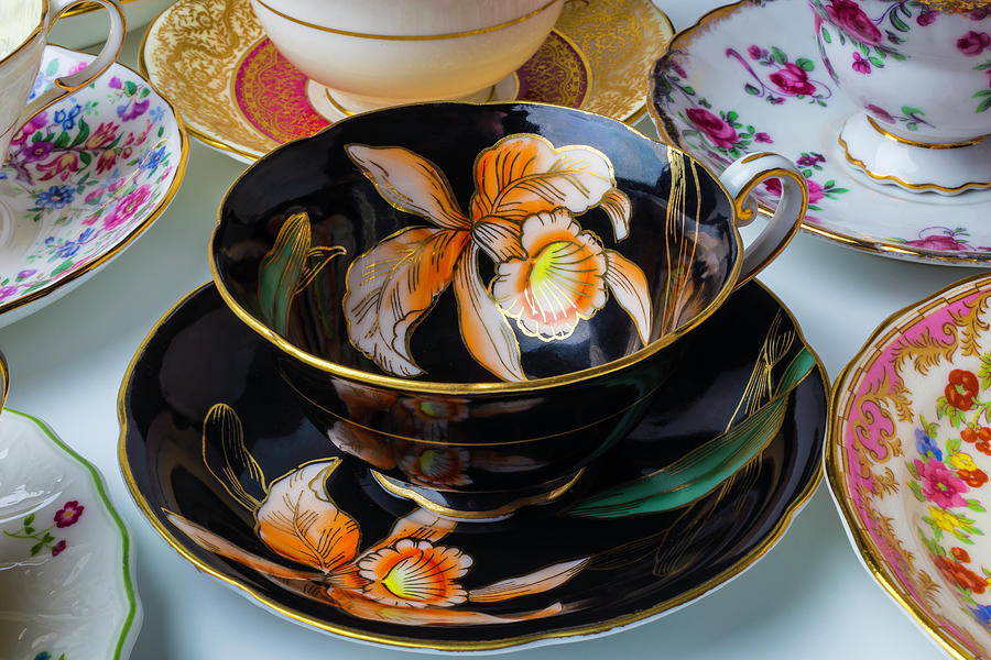 Still Life Photograph - Elegant Black Tea Cup by Garry Gay