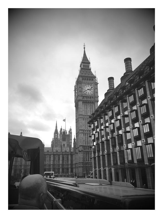 Elizabeth Tower Photograph by Ayo Obisesan - Fine Art America