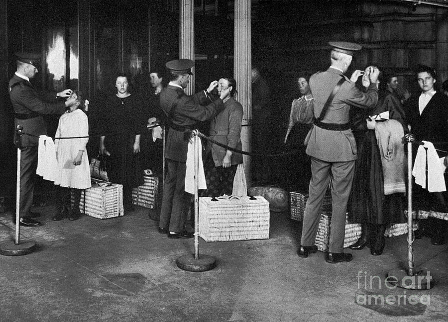 Ellis Island: Examination Photograph by Granger