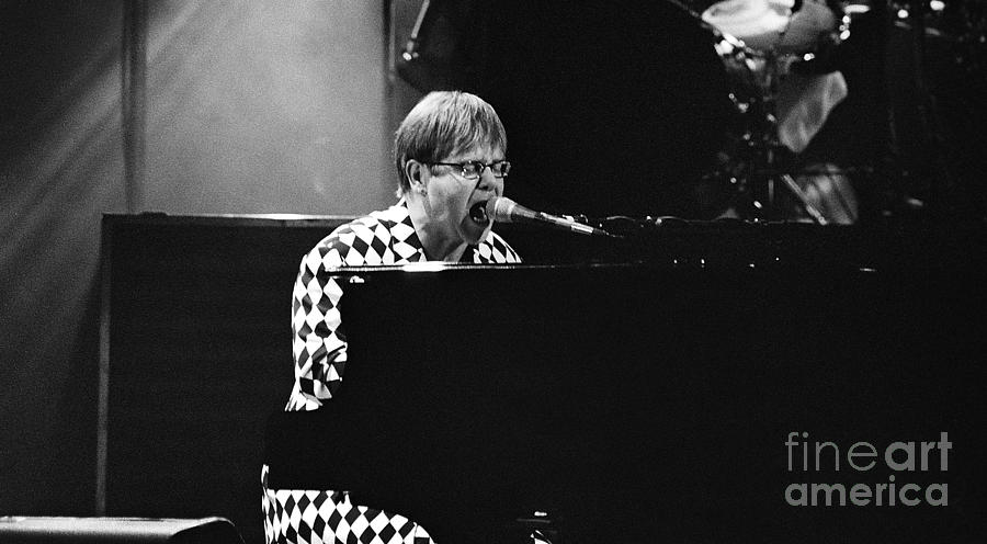 Elton John Photograph - Elton John-0147 by Gary Gingrich Galleries