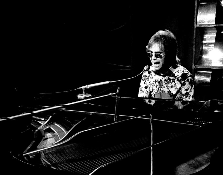 Elton John Photograph - Elton John 1970 #4 by Chris Walter