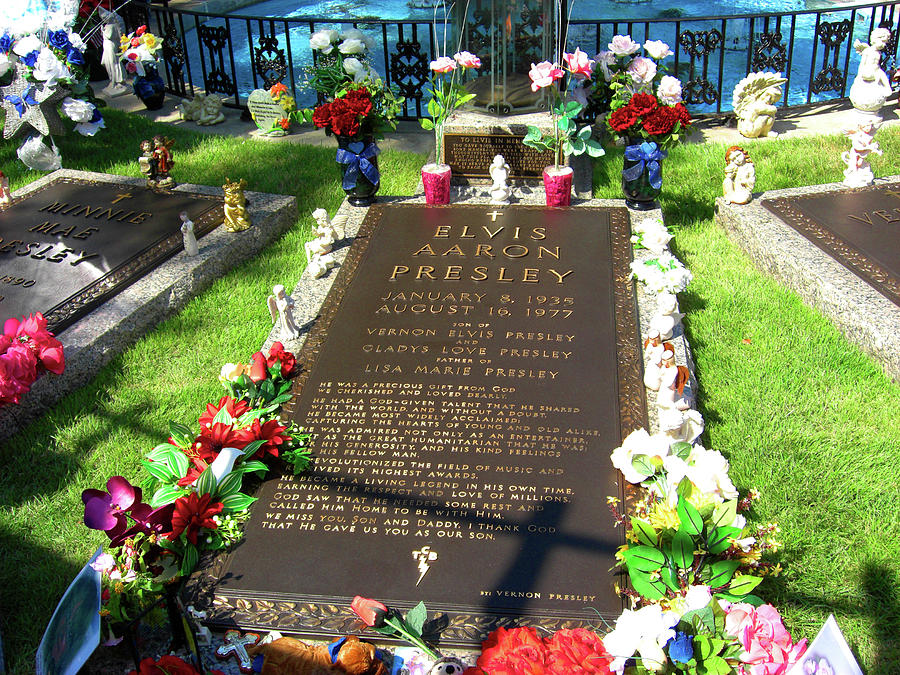 Elviss Grave Photograph by Deborah Smolinske