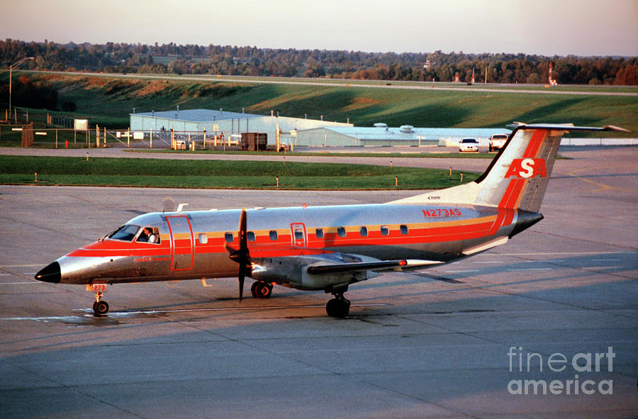 Embraer EMB-120RT Atlantic Southeast Airlines, N273AS Photograph by Wernher Krutein