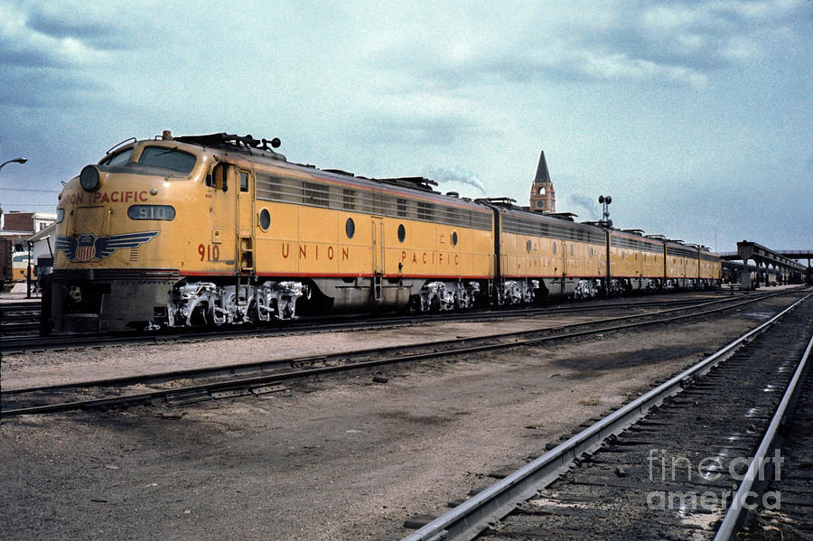 EMD E9A #910, Union Pacific F-Unit, Trainset, A-B-B-B-A Photograph by Wernher Krutein
