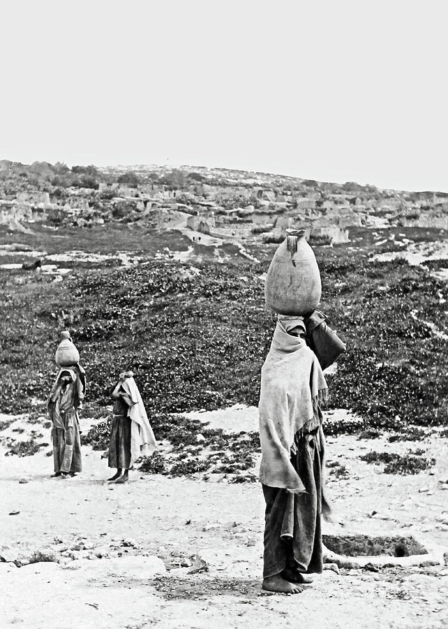 Emmaus Women 1914 Photograph by Munir Alawi