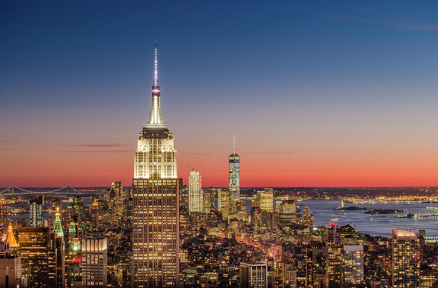 Empire State building at night Photograph by Sinitar Photo - Fine Art ...