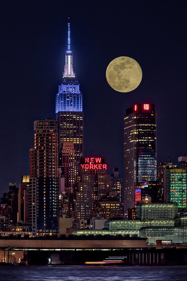 Empire State ESB Super Moon NYC Photograph by Susan Candelario