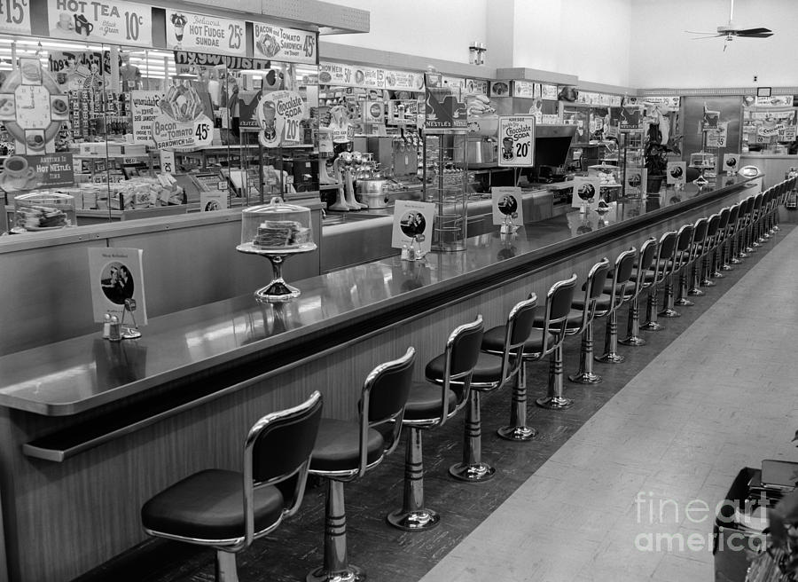 Empty Diner, C.1950-60s Photograph by H. Armstrong Roberts/ClassicStock