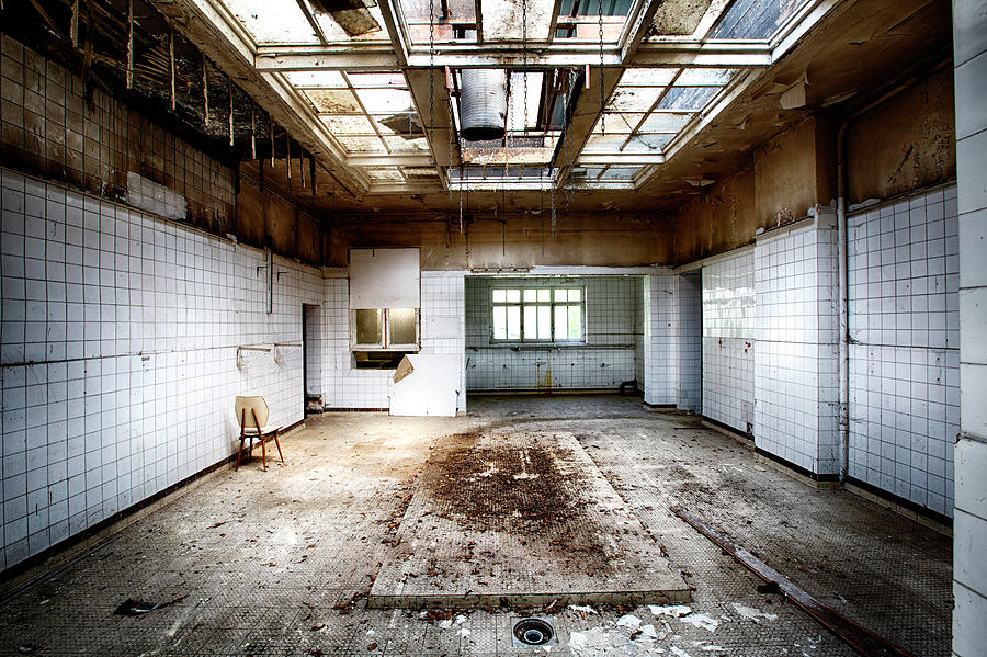 Empty room dark mood - abandoned buildngs Photograph by Dirk Ercken