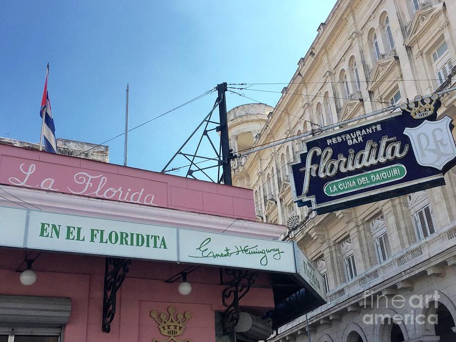 En El Floridita, Havana Photograph by Beth Saffer