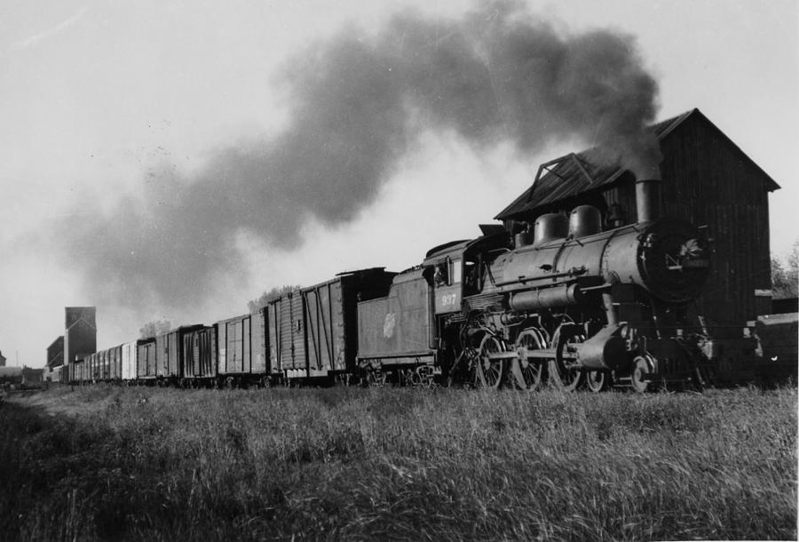 Engine on the Marshall Wabasso Sleepy Eye Route Photograph by Chicago and North Western Historical Society