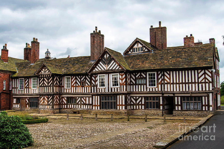 Historic Tudor Timbered Hall Photograph by Brenda Kean