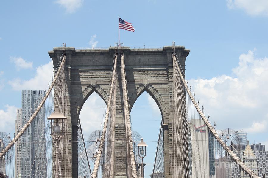 Entering The Brooklyn Bridge Photograph by John Telfer