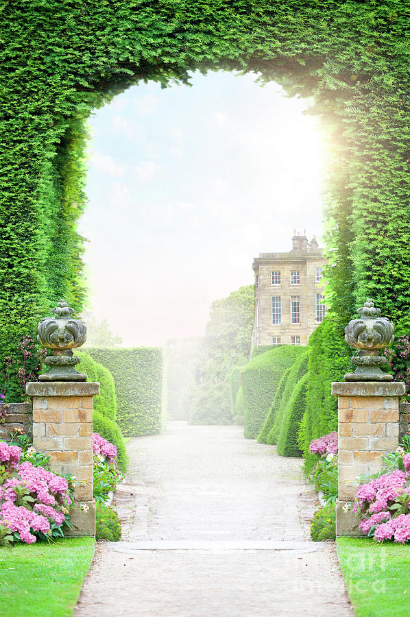Entrance To A Grand Country Estate And Mansion House Photograph by Lee Avison