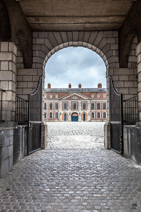 Entrance to Dublin Castle Photograph by W Chris Fooshee