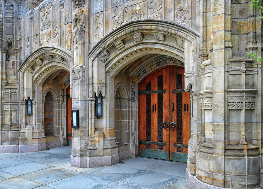 Entrance To Sterling Memorial Library Photograph by Dave Mills