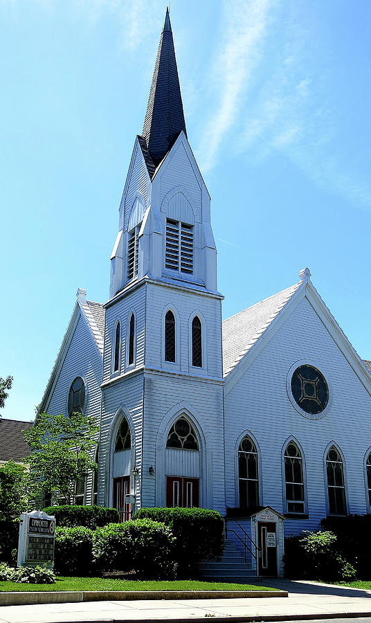 Epworth Methodist Church in Palmyra New Jersey Photograph by Linda Stern