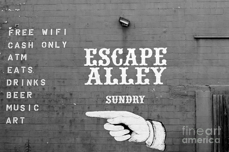 Escape Alley Photograph by Robert Wilder Jr
