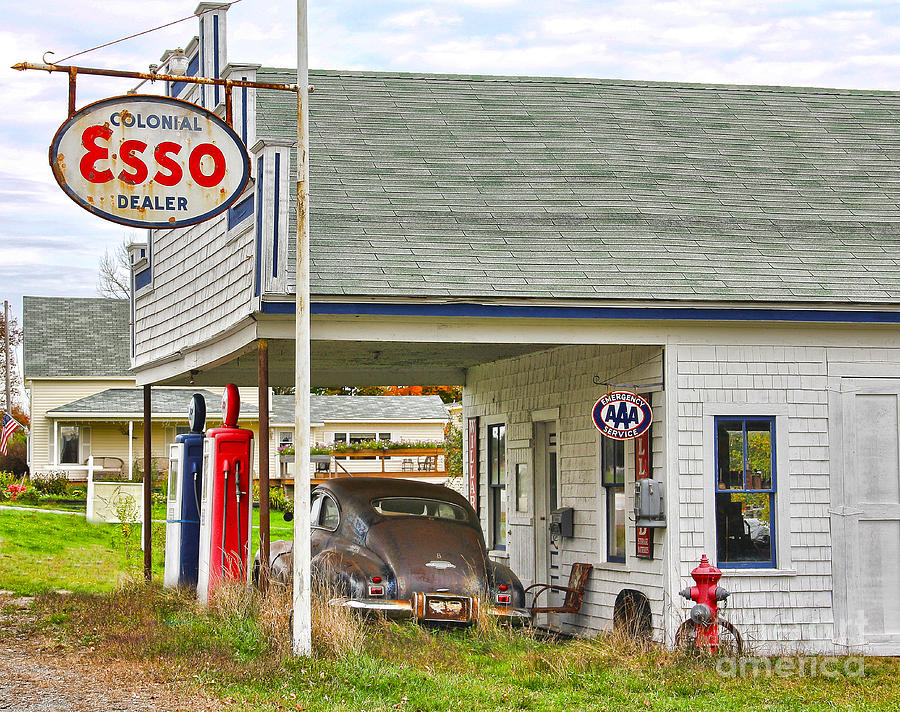 Esso Gas Staion Photograph by Jack Schultz