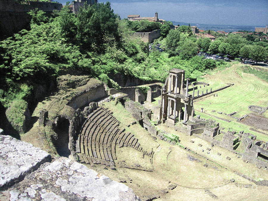 etruscan-ruins-in-volterra-linda-ryan.jpg