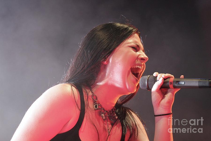 Evanescence - Amy Lee Photograph by Concert Photos - Pixels