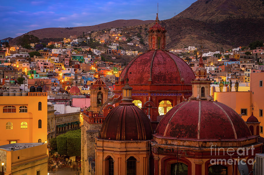 Evening in Guanajuato Photograph by Inge Johnsson