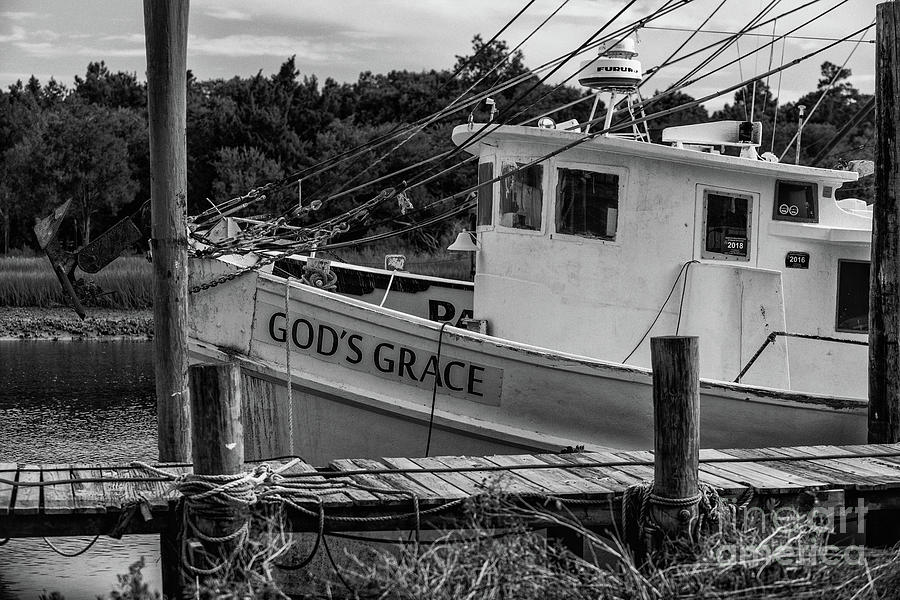 Everlasting Gods Grace Photograph by Dale Powell