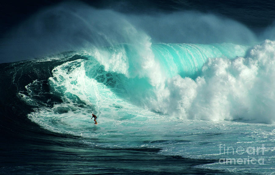 Extreme Surfing Hawaii 5 Photograph by Bob Christopher