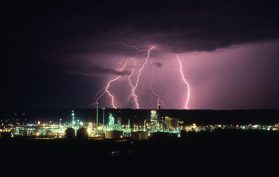 Exxon Lightning by Dave Rennie Exxon Lightning by Dave Rennie
