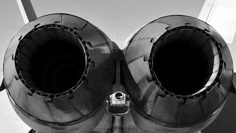 F 15 Thrusters Photograph by David Lee Thompson