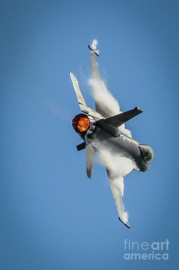 F-16 Banks Right Photograph by Tom Claud
