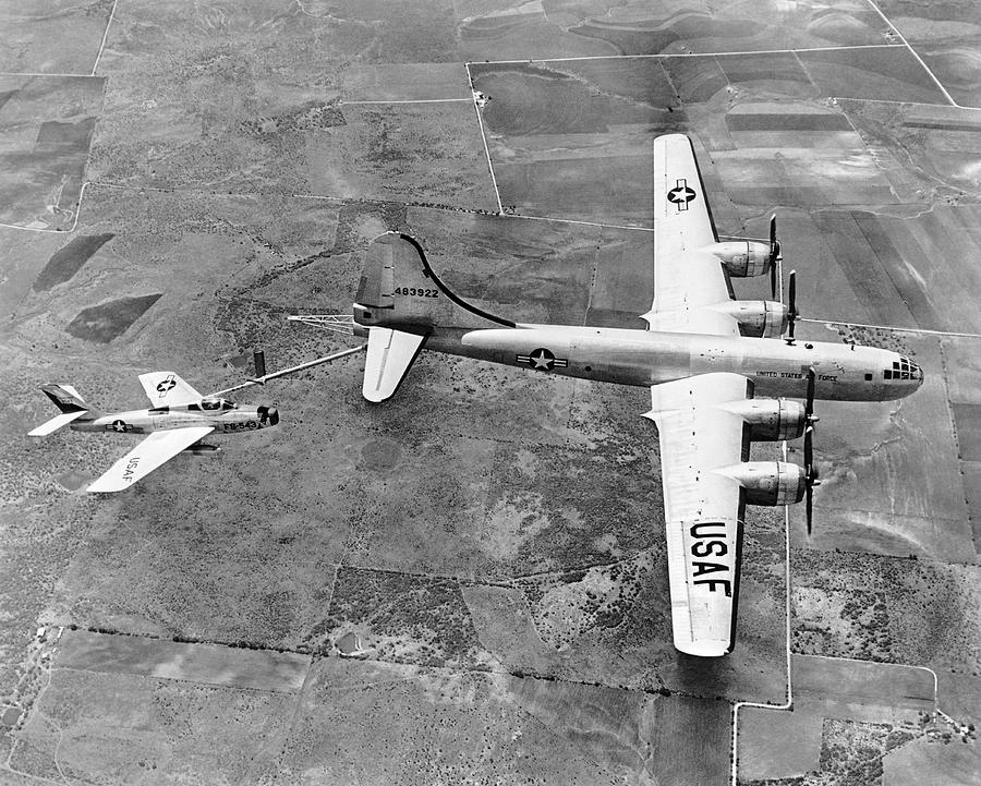 Transportation Photograph - F-84F Thunderstreak Refueled by Underwood Archives
